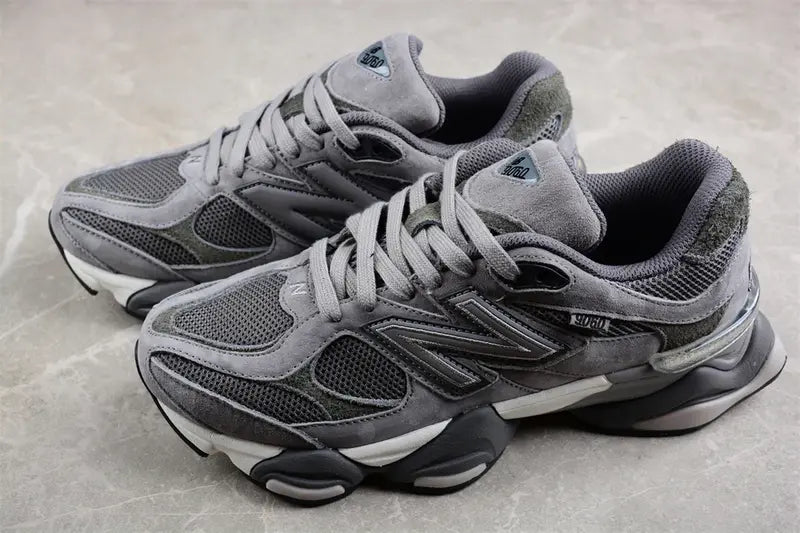 New Balance 9060 GRAY