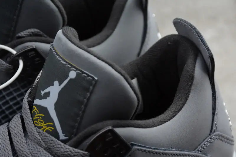 Air Jordan 4 Retro "Cool Grey"